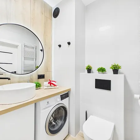 Kierbedzia Comfort Near Olinek Apartment