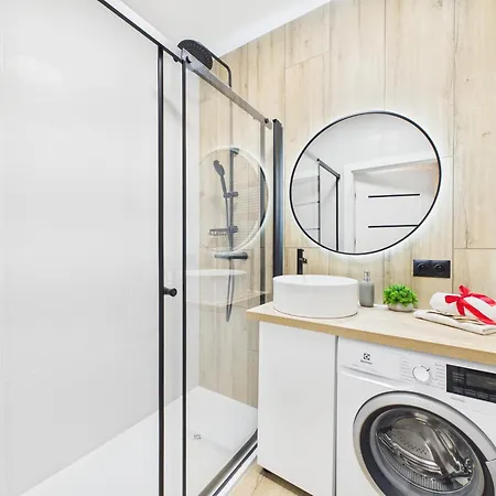 Apartment Kierbedzia Comfort Near Olinek *